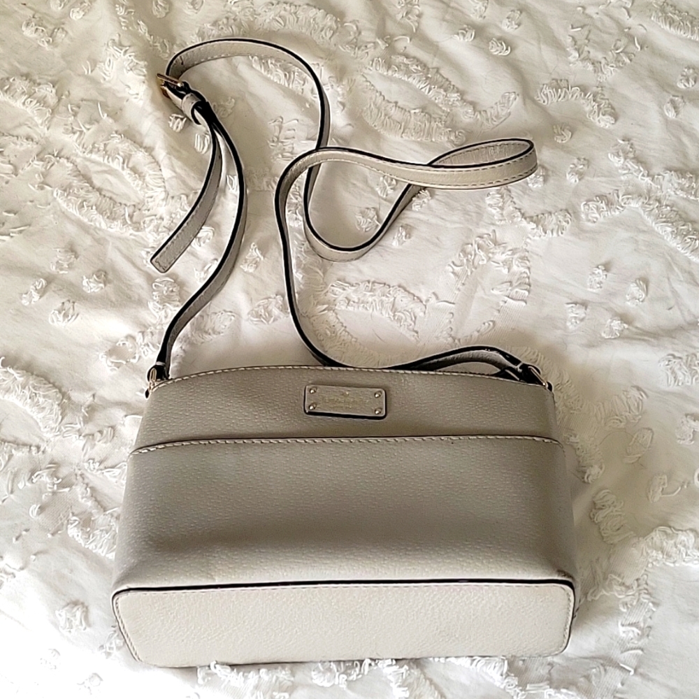 Kate spade purse
